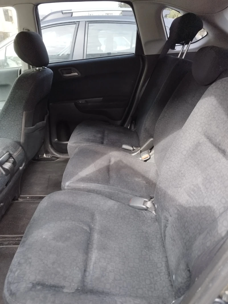 Honda Fr-v, снимка 3 - Автомобили и джипове - 52298129