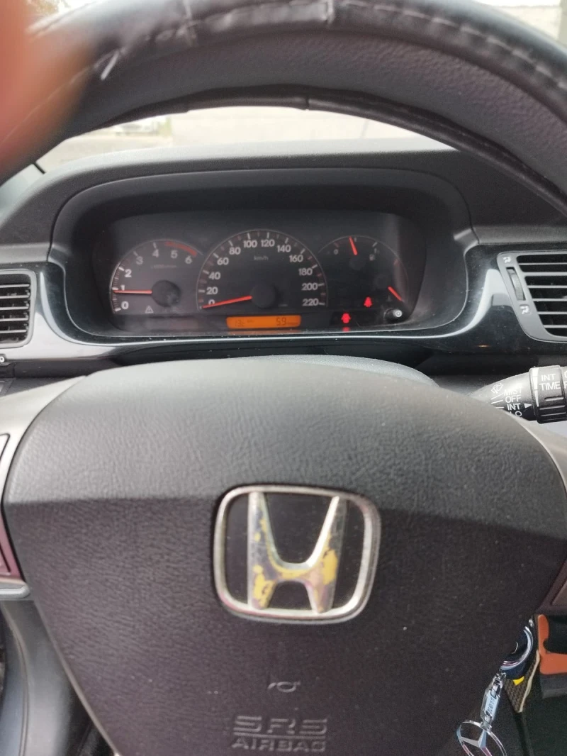 Honda Fr-v, снимка 4 - Автомобили и джипове - 52298129