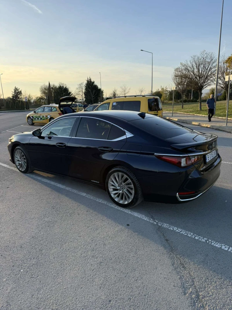 Lexus ES 300 Business Premium Luxury , снимка 4 - Автомобили и джипове - 52455472