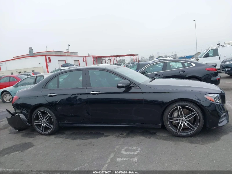 Mercedes-Benz E 300 AMG-PACK* BURMESTER* 360* ПОДГРЕВ, снимка 10 - Автомобили и джипове - 52898715