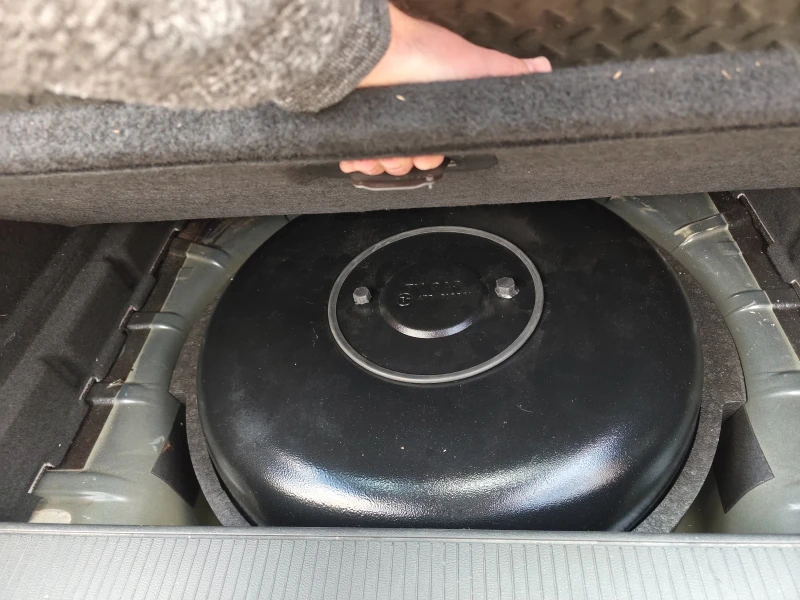 Opel Astra 1.4Т/140 кс/газ, снимка 13 - Автомобили и джипове - 53211653