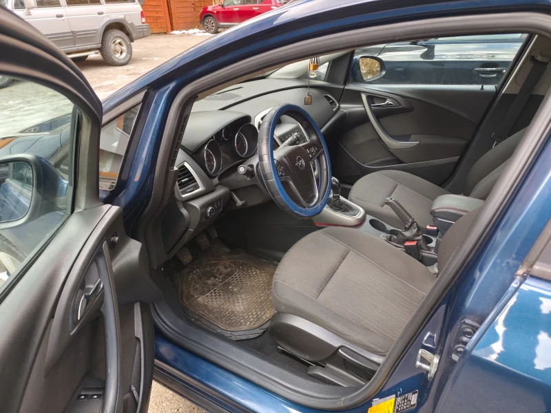 Opel Astra 1.4Т/140 кс/газ, снимка 8 - Автомобили и джипове - 53211653