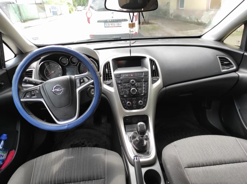 Opel Astra 1.4Т/140 кс/газ, снимка 5 - Автомобили и джипове - 53211653