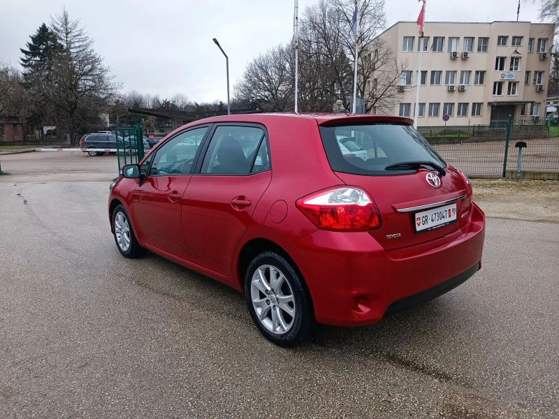 Toyota Auris 1.6i-132кс-ШВЕЙЦАРИЯ-РЪЧКА-6ск-FACELIFT, снимка 6 - Автомобили и джипове - 53294728