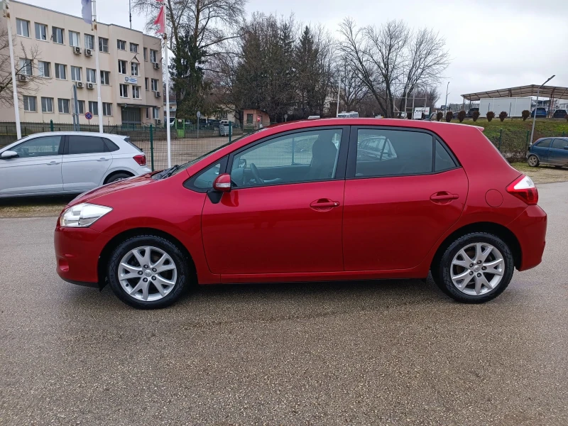 Toyota Auris 1.6i-132кс-ШВЕЙЦАРИЯ-РЪЧКА-6ск-FACELIFT, снимка 7 - Автомобили и джипове - 53294728