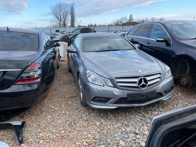 Mercedes-Benz E 350 Фейслифт волан, снимка 1 - Автомобили и джипове - 27529823