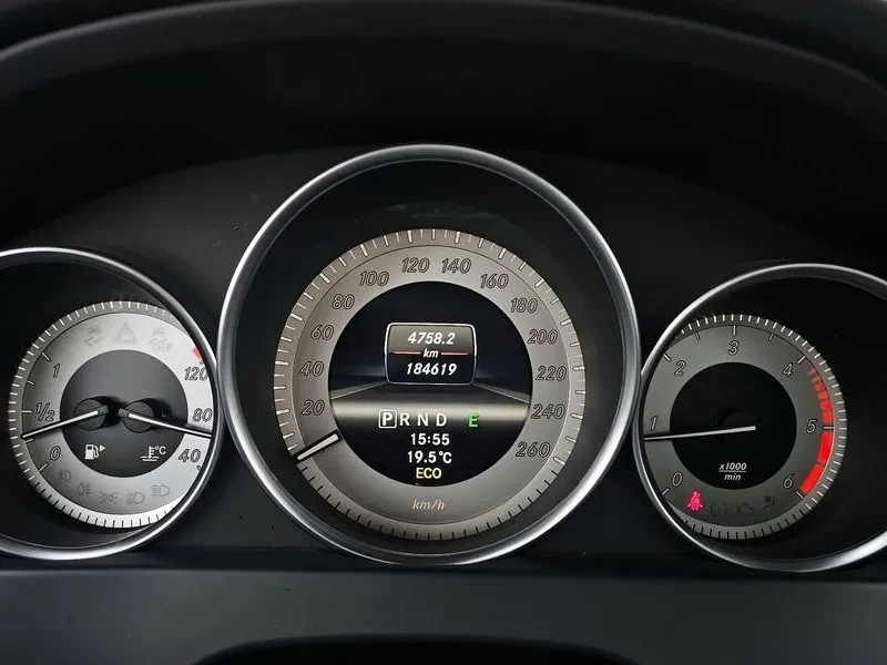 Mercedes-Benz C 220 C220 Cdi Coupe, снимка 8 - Автомобили и джипове - 54925415