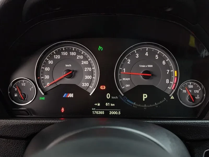 BMW M3, снимка 16 - Автомобили и джипове - 55183592