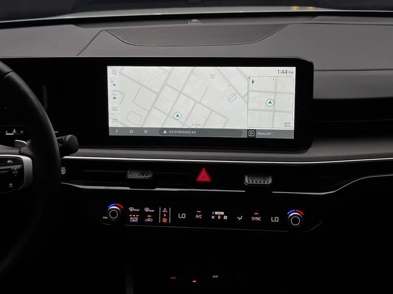 Kia K5 2.0 Automatic, снимка 14 - Автомобили и джипове - 55880077