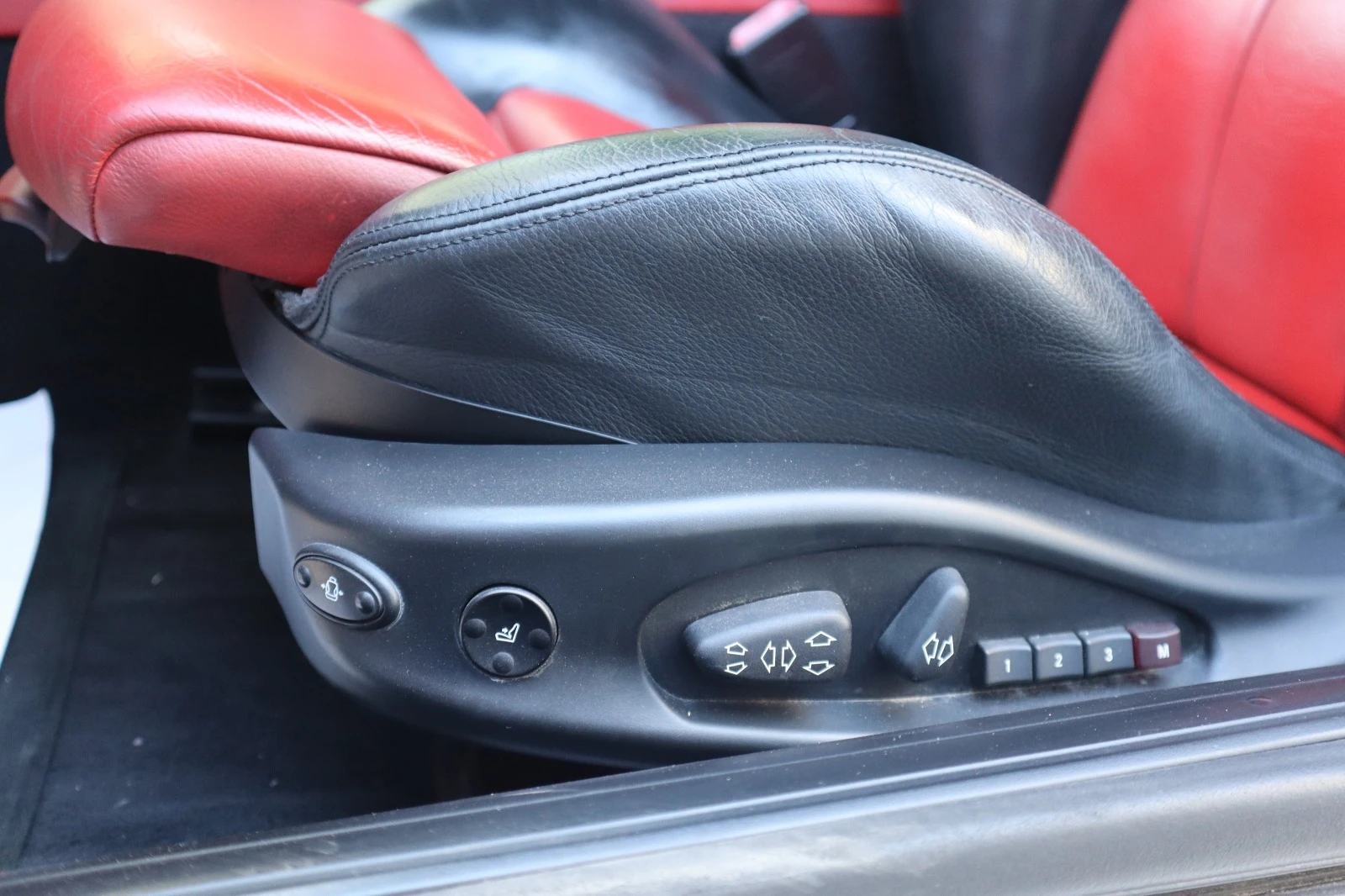 BMW M6  V10/Edition/Xenon/Navi | Mobile.bg   14