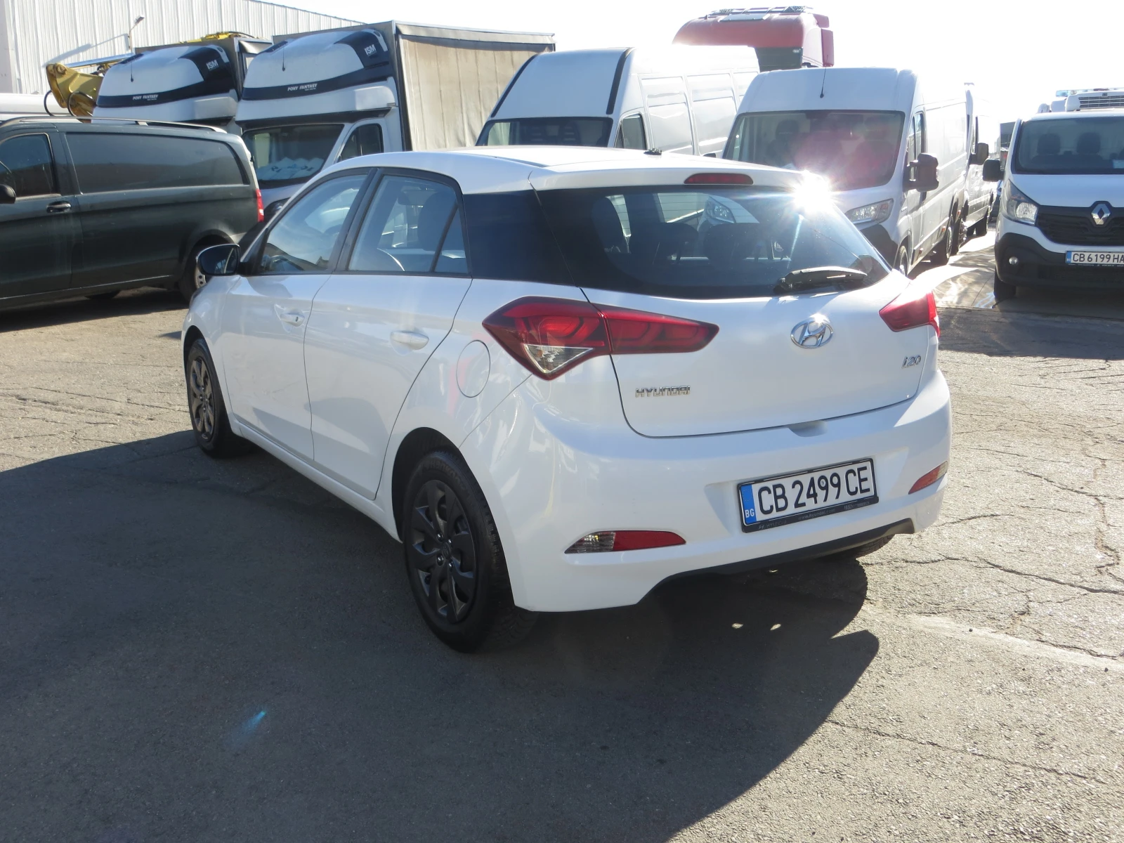 Hyundai I20 1.3 Euro 6b - изображение 3