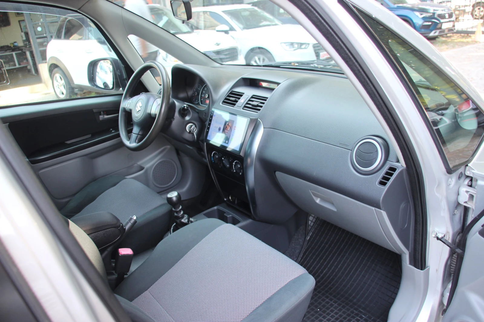 Suzuki SX4 1.9 DDiS  4x4  120 к.с.  - изображение 10
