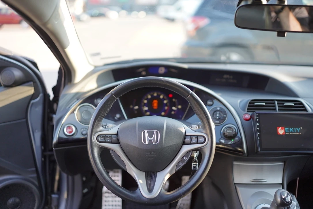 Honda Civic FK2 I-Shift - изображение 5