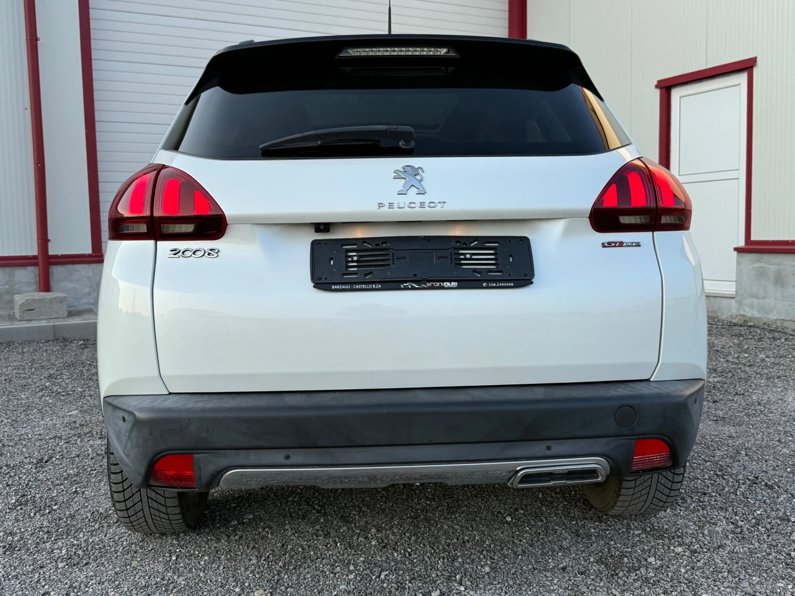 Peugeot 2008 GT LINE Панорама, Камера, Нави, Автомат.121000км - изображение 7