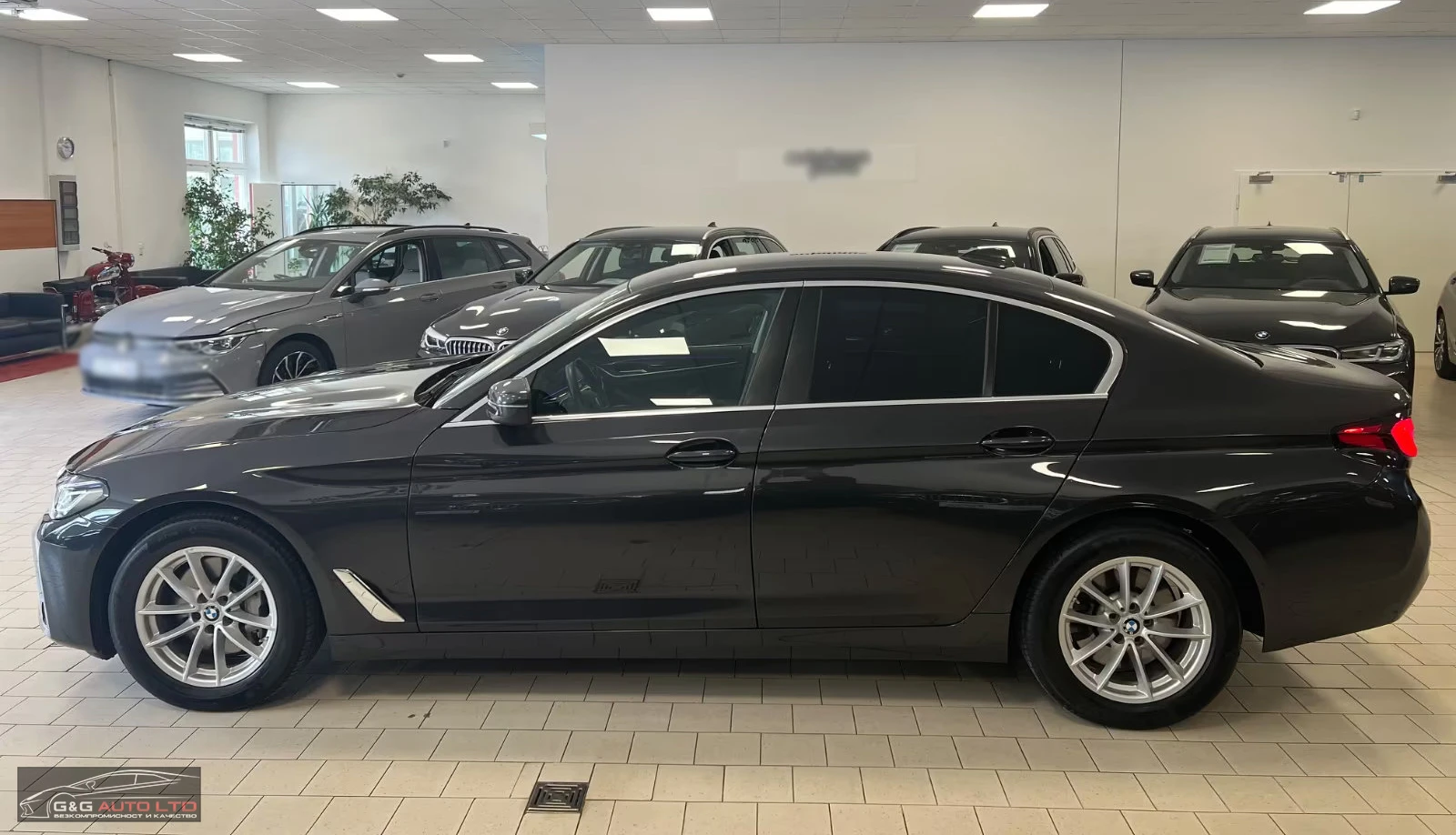 BMW 530 d/xDRIVE/286HP/HUD/LASER/MASSAGE/P&D/D.ASS/575f - изображение 3