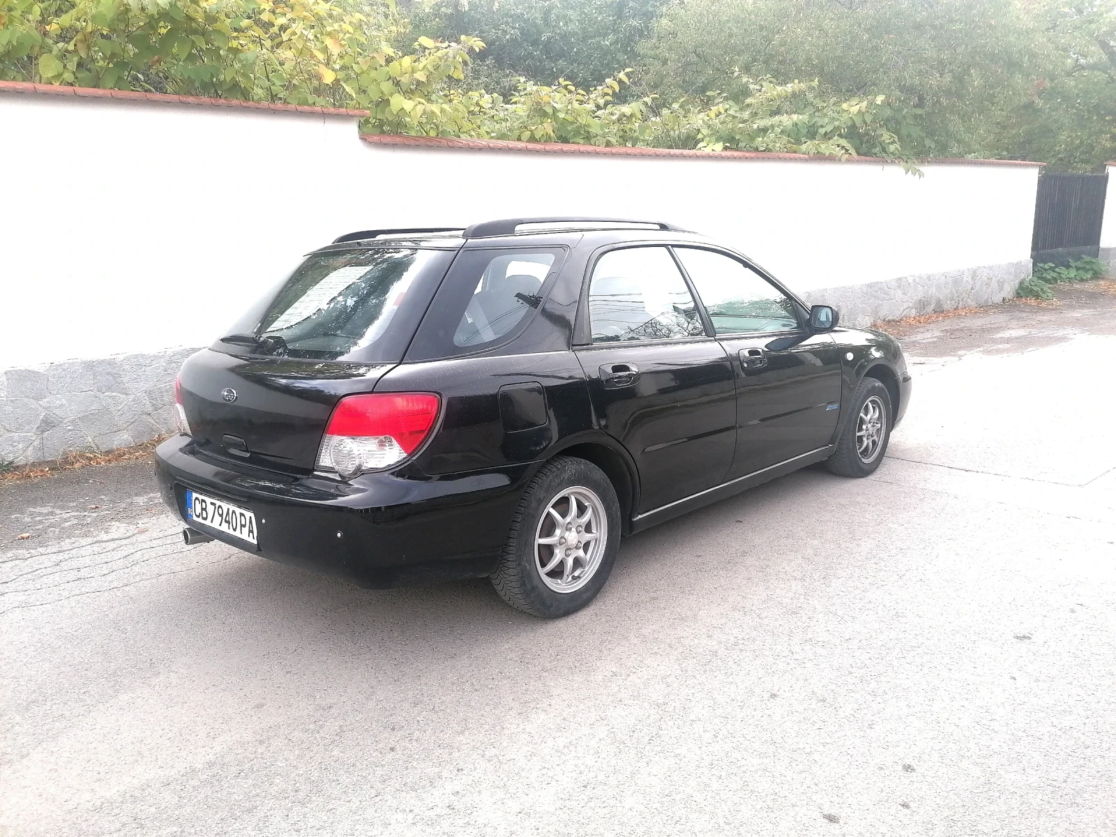 Subaru Impreza 1.6 автомат газ 4х4 - изображение 4
