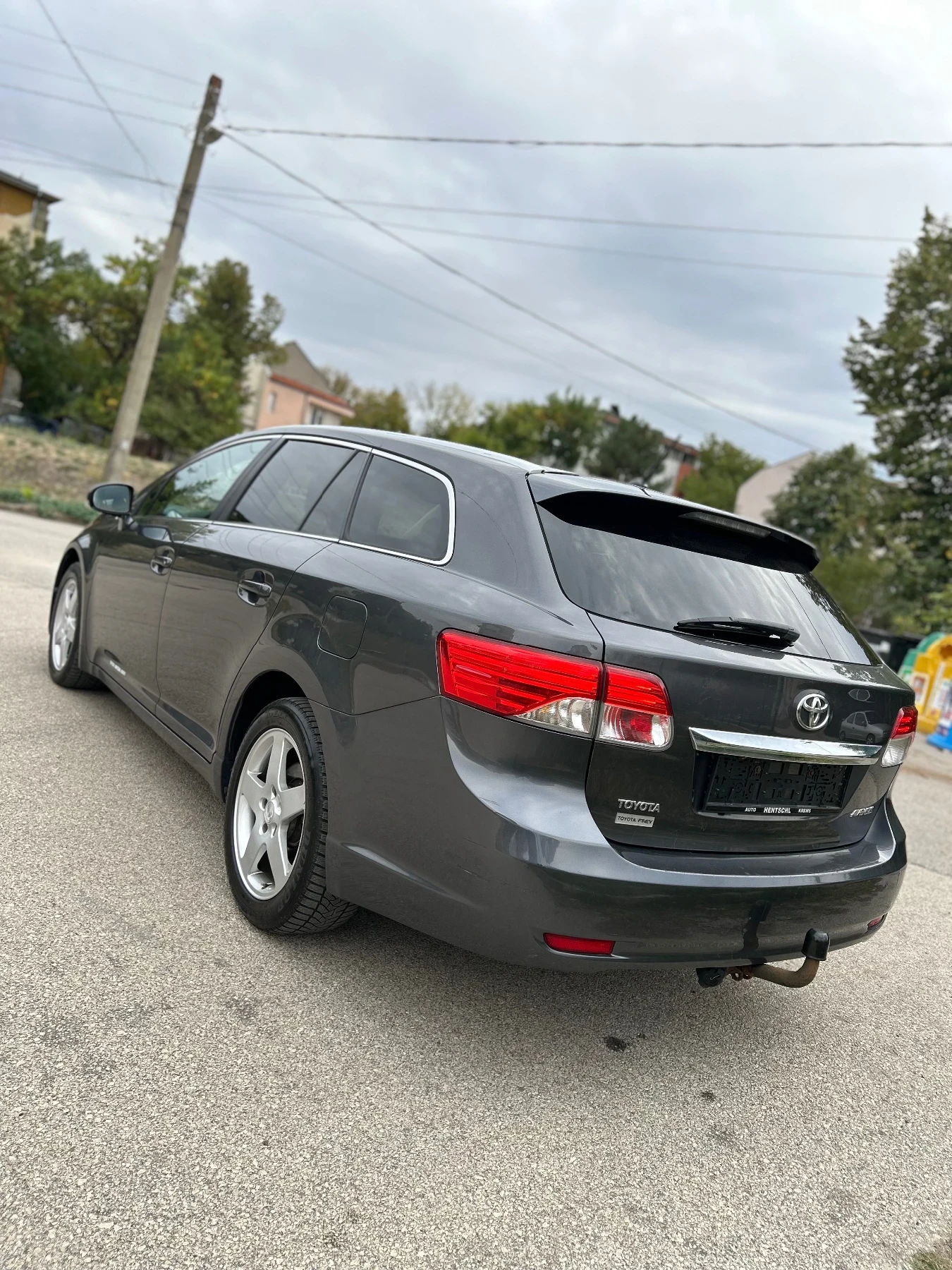 Toyota Avensis D4D - изображение 4