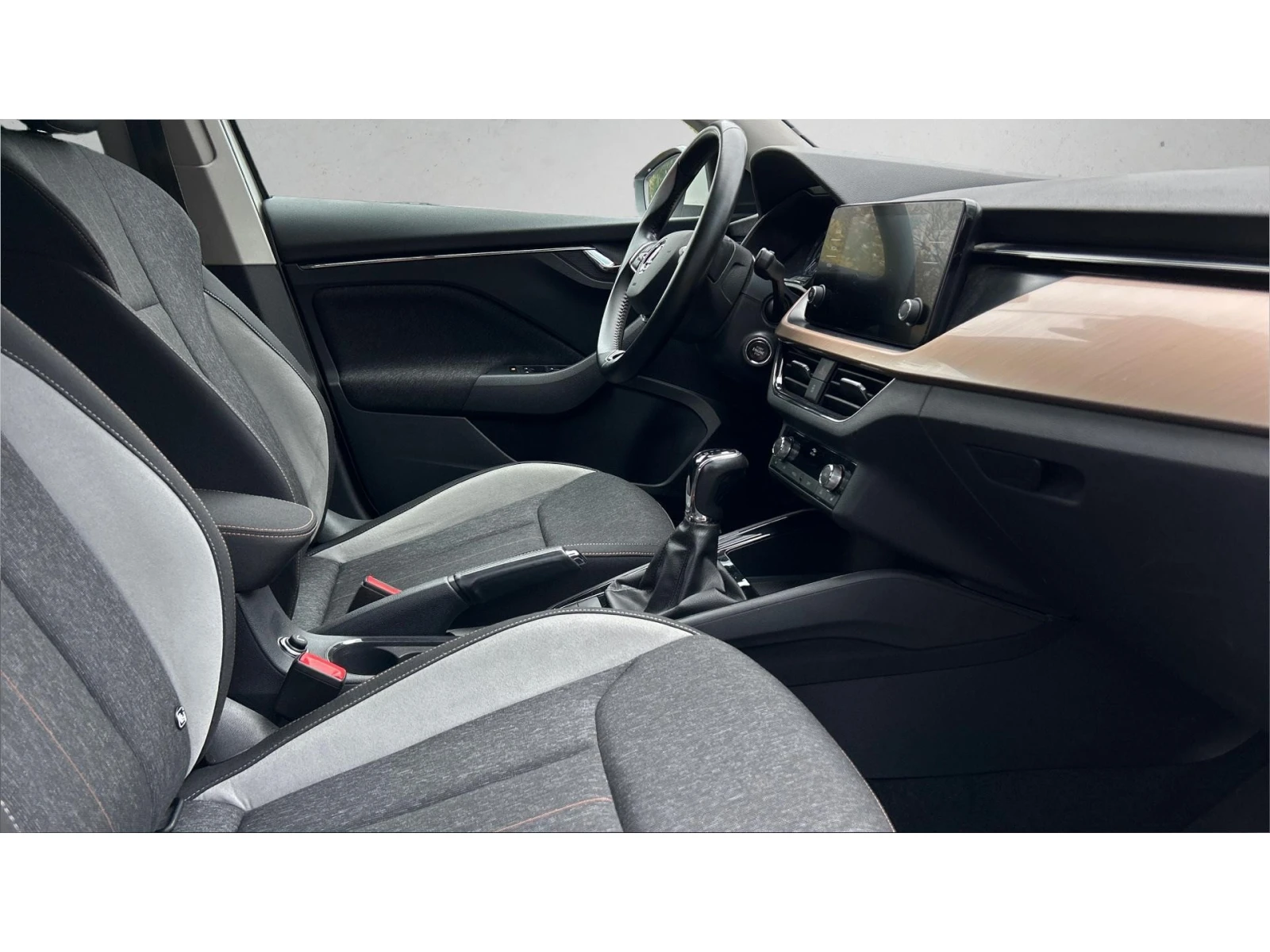 Skoda Scala Месечна вноска от 450 лв. - изображение 6