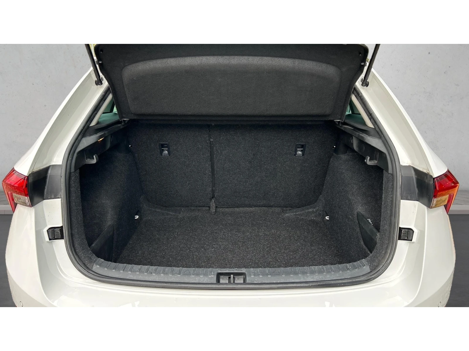 Skoda Scala Месечна вноска от 450 лв. - изображение 10