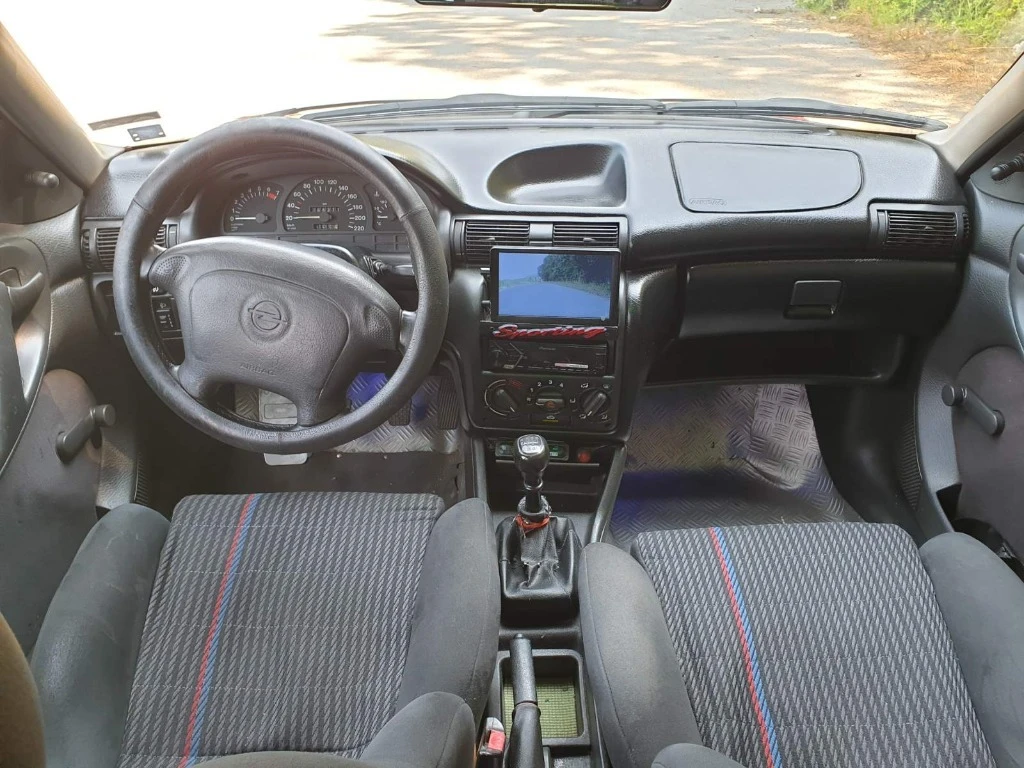 Opel Astra  - изображение 9