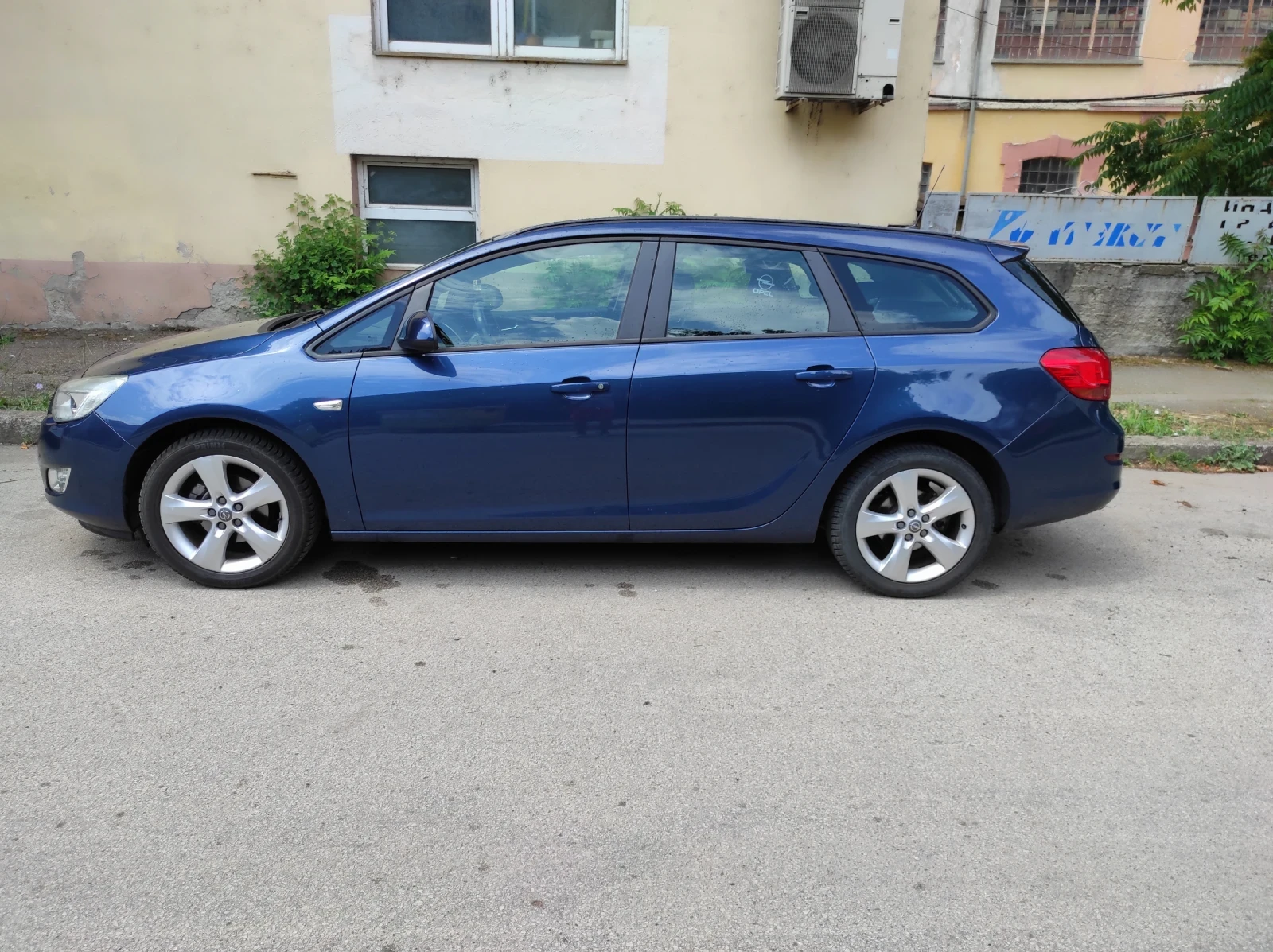 Opel Astra 1.4Т/140 кс/газ - изображение 3