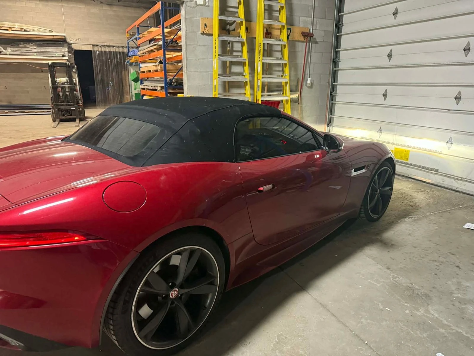 Jaguar F-Type R С РЕГИСТРАЦИЯ & АВТО КРЕДИТ , снимка 3 - Автомобили и джипове - 53977730