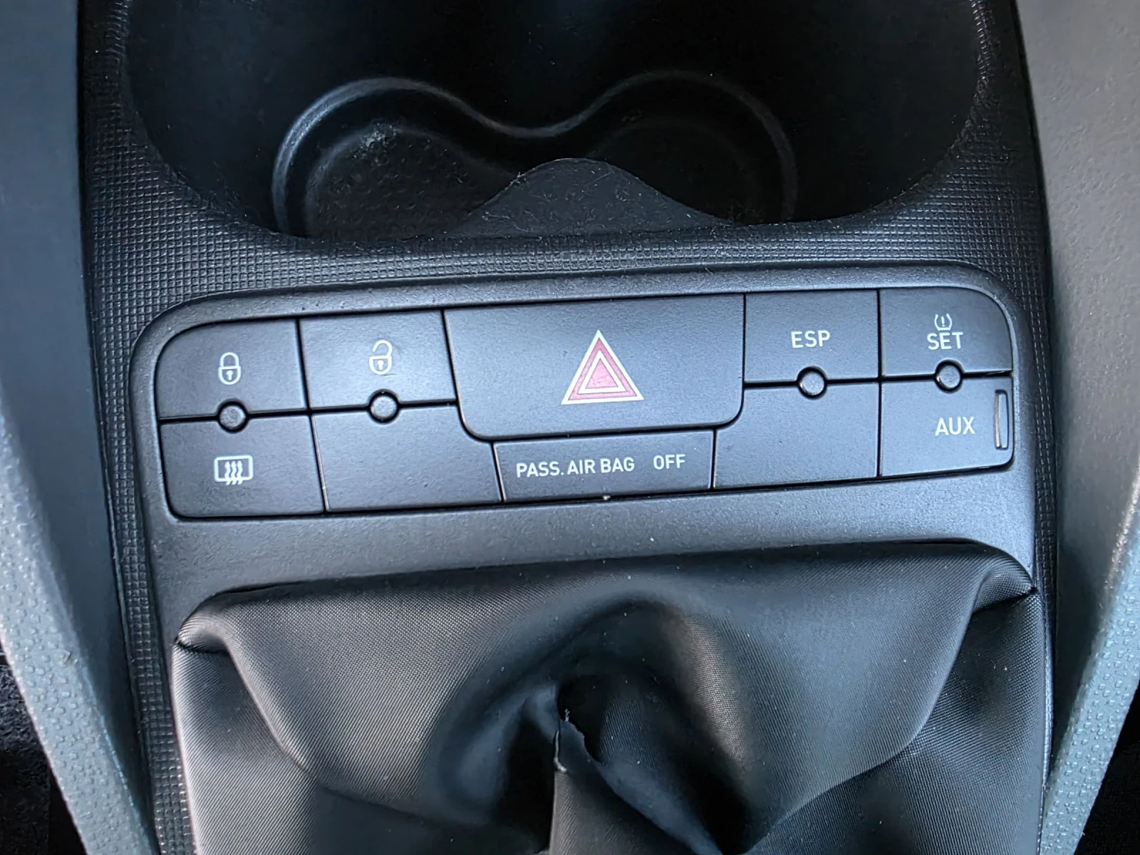 Seat Ibiza Navi, Panorama, снимка 15 - Автомобили и джипове - 53983453