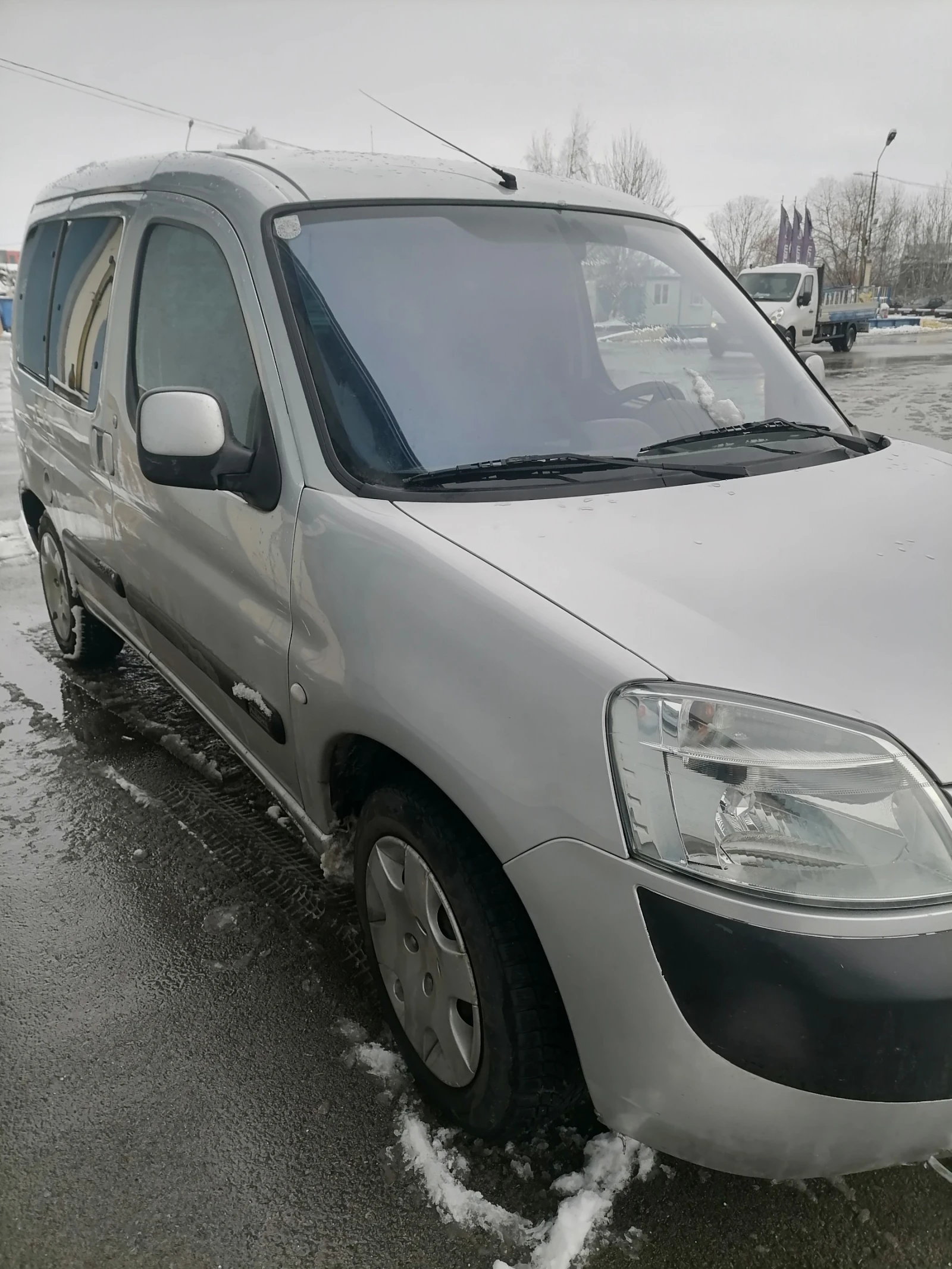 Citroen Berlingo, снимка 2 - Автомобили и джипове - 54249593