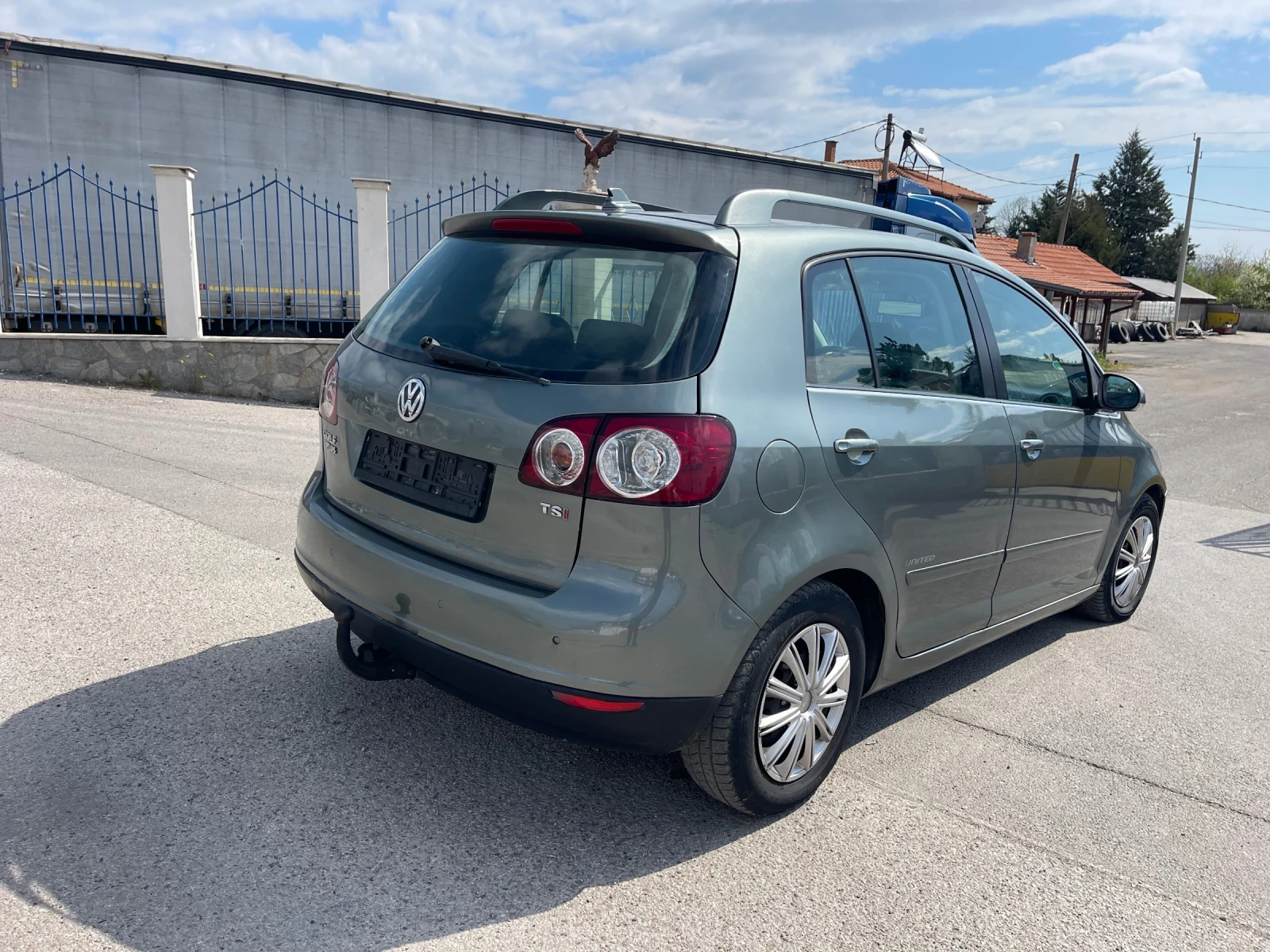 VW Golf Plus, снимка 6 - Автомобили и джипове - 54393031