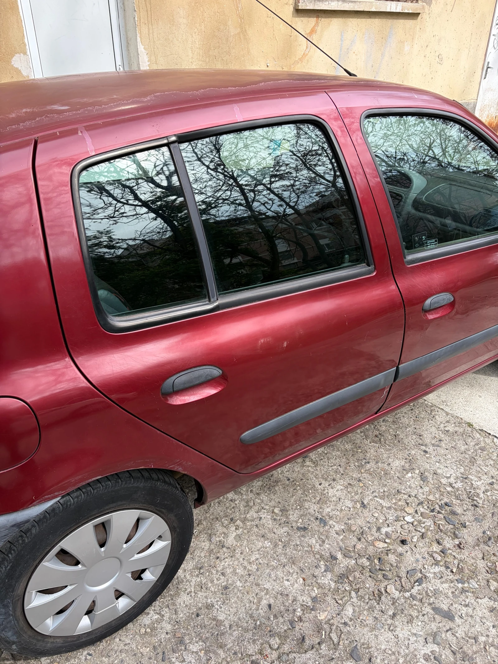 Renault Clio, снимка 9 - Автомобили и джипове - 54478620