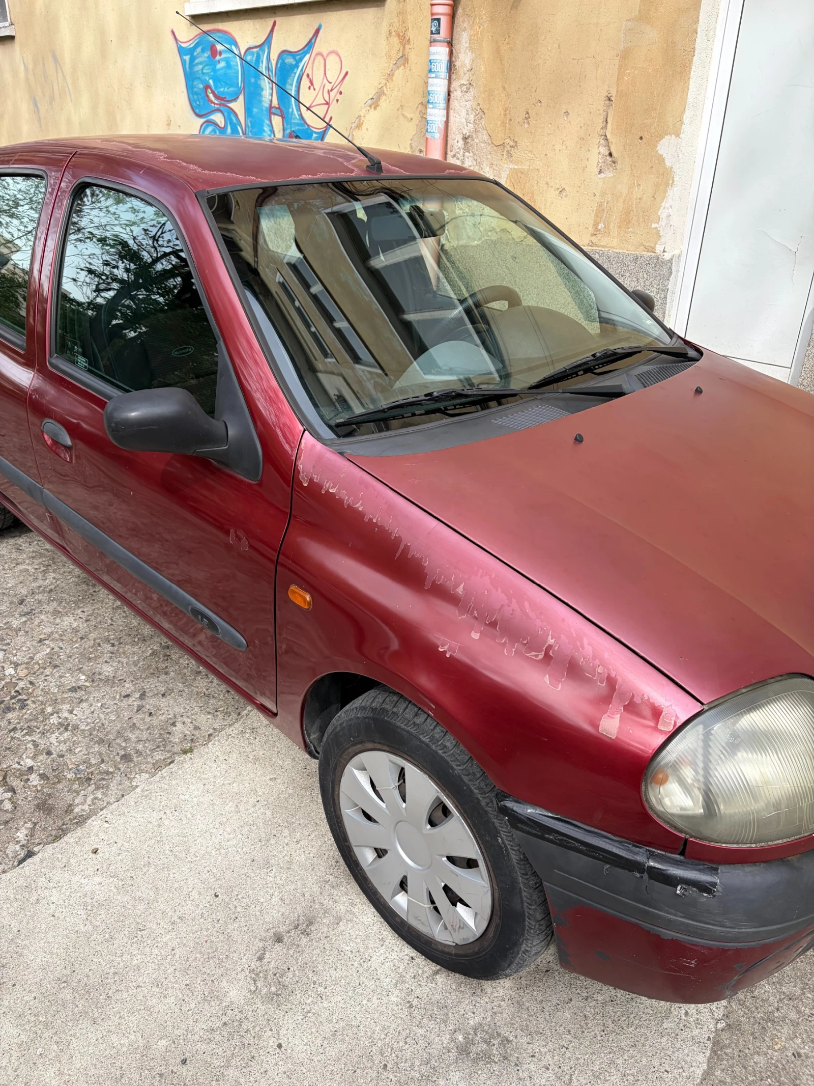 Renault Clio, снимка 8 - Автомобили и джипове - 54478620