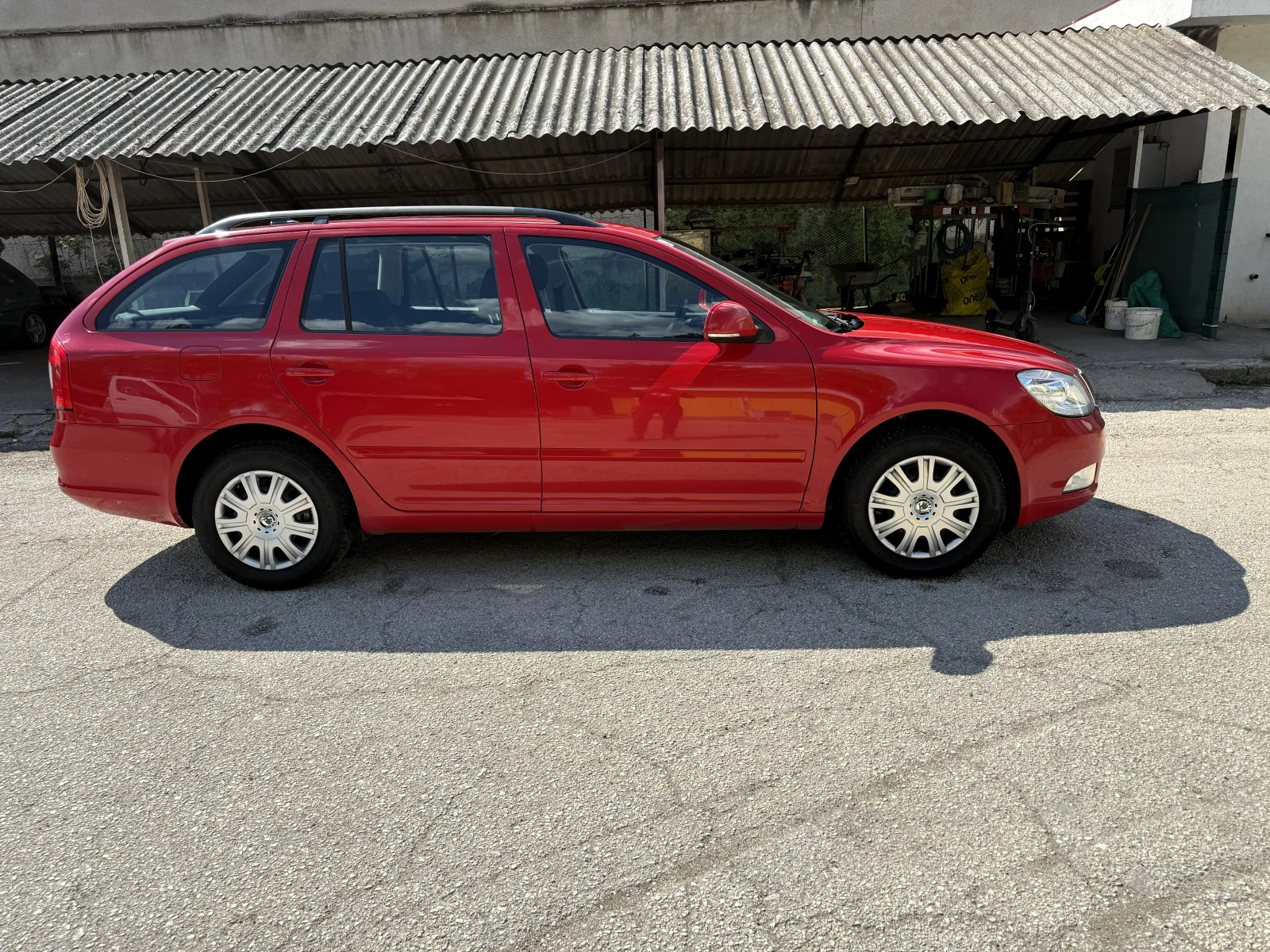 Skoda Octavia 1.6 TDI 105 к.с. ТОП, снимка 7 - Автомобили и джипове - 54610577