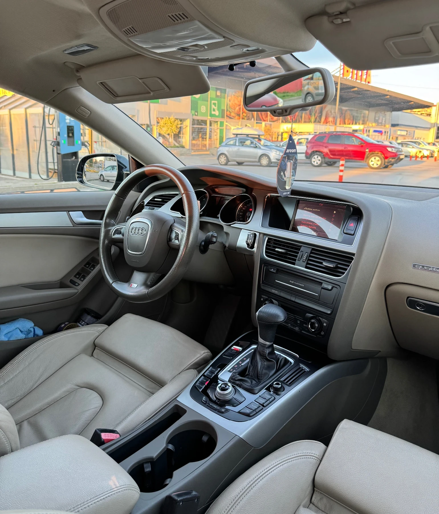 Audi A5 2.0quattro-Sline, снимка 10 - Автомобили и джипове - 54684543