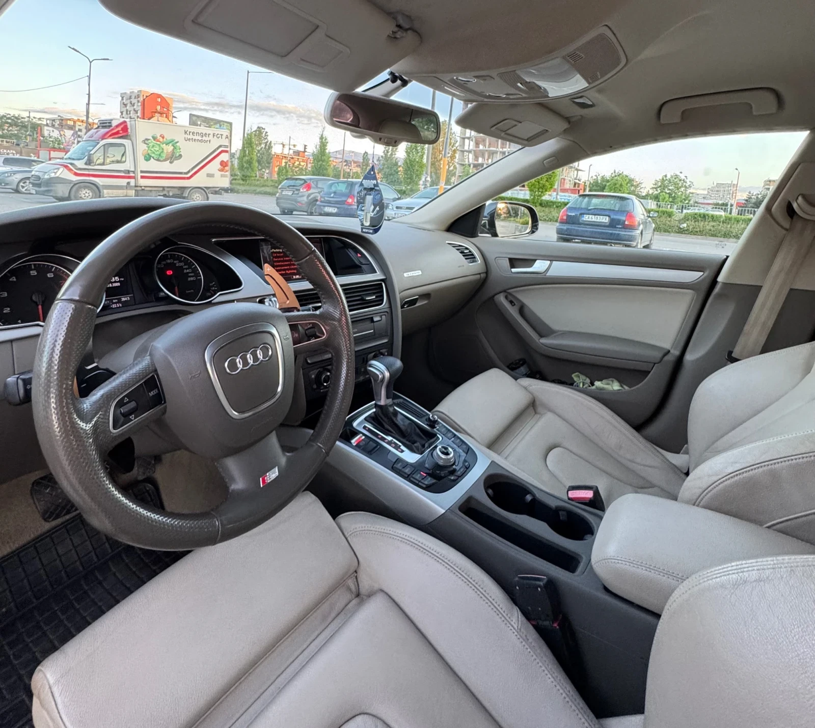 Audi A5 2.0quattro-Sline, снимка 11 - Автомобили и джипове - 54684543