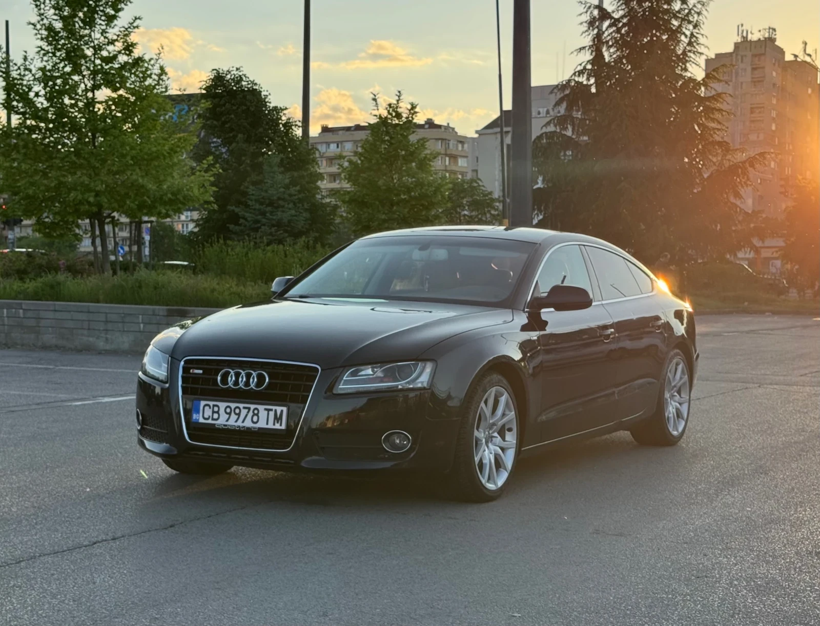 Audi A5 2.0quattro-Sline, снимка 3 - Автомобили и джипове - 54684543