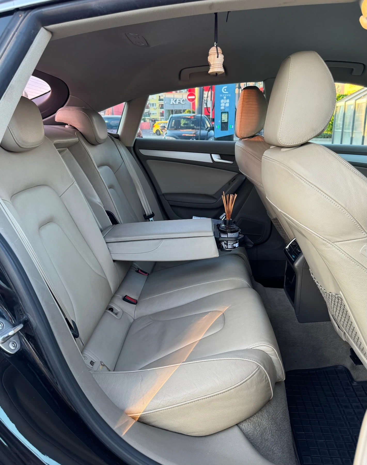 Audi A5 2.0quattro-Sline, снимка 14 - Автомобили и джипове - 54684543