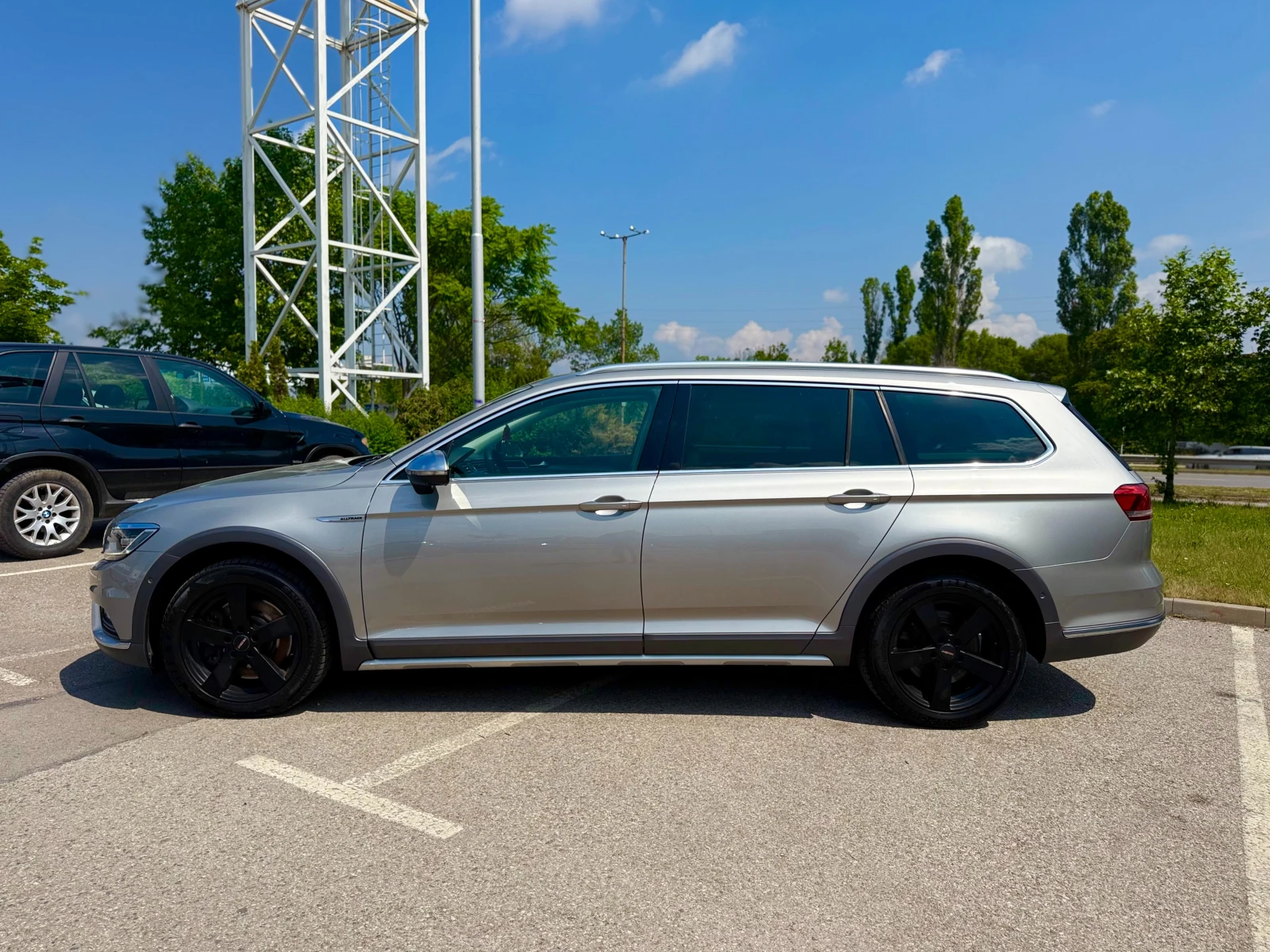 VW Passat Alltrack ГАРАНЦИЯ 6 МЕСЕЦА ИЛИ 5000КМ ШВЕЙЦАРИЯ, снимка 2 - Автомобили и джипове - 54884264