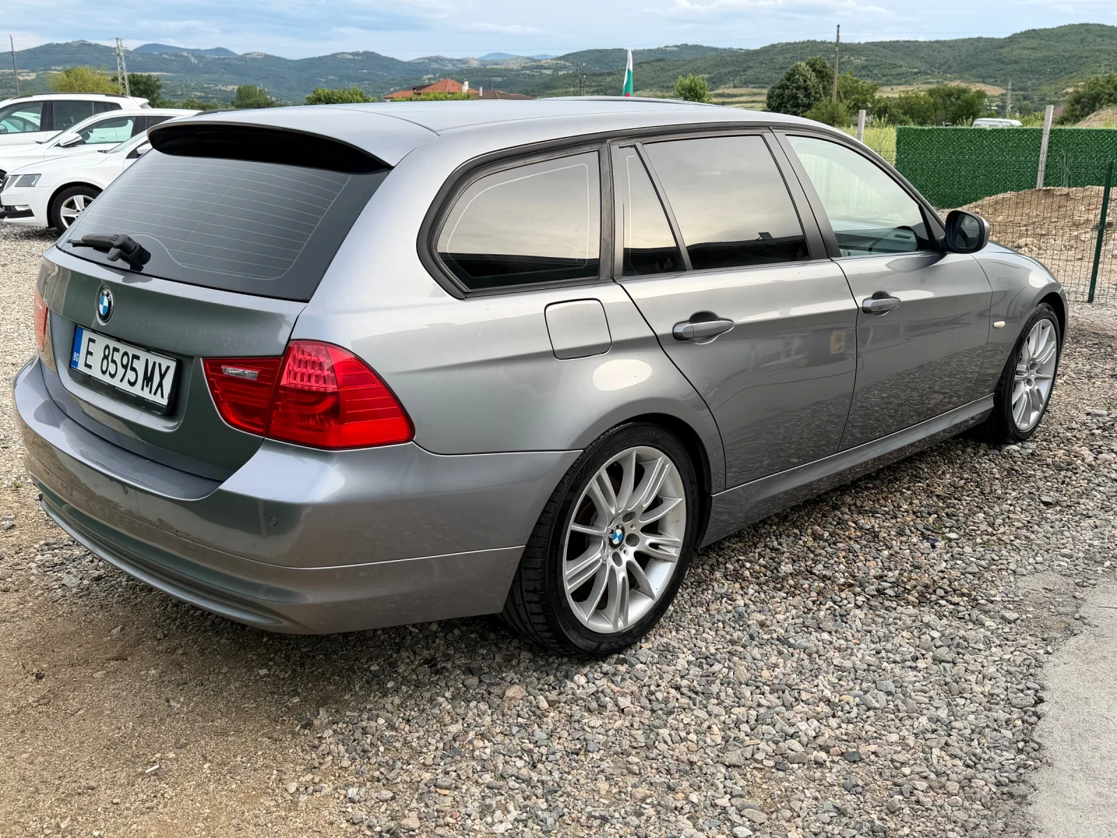 BMW 316 Обслужена /// Топ състояние, снимка 5 - Автомобили и джипове - 55016421