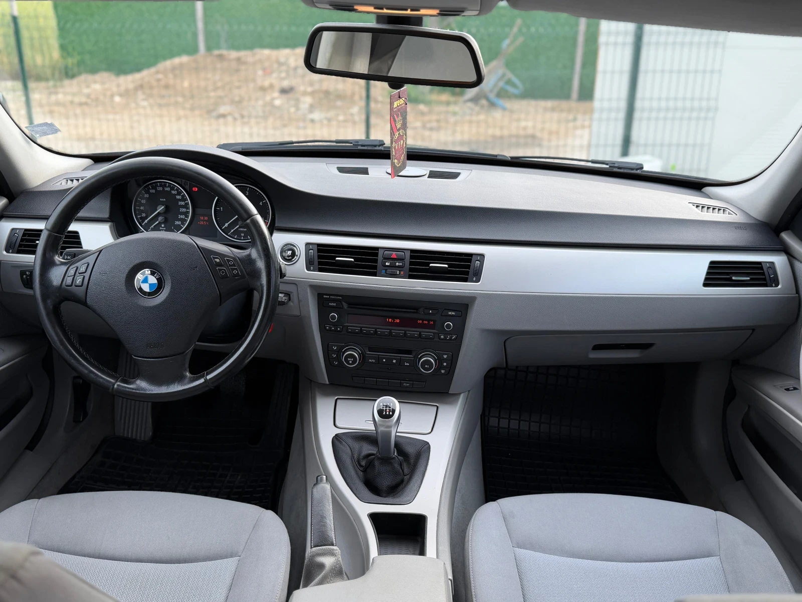 BMW 316 Обслужена /// Топ състояние, снимка 7 - Автомобили и джипове - 55016421