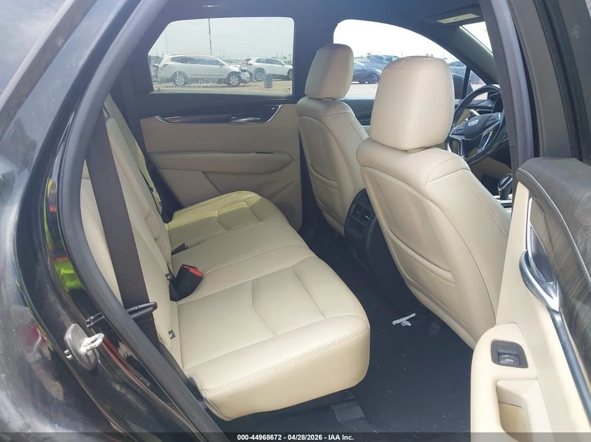 Cadillac XT5 3.6L V-6 DI, DOHC, VVT, 310HP Front Wheel Drive | Mobile.bg � ����������� 8