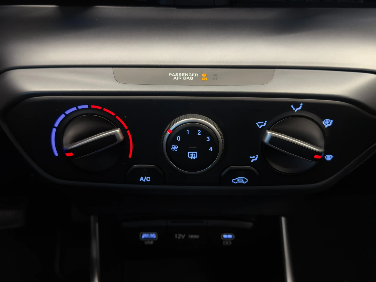 Hyundai Bayon COMFORT, снимка 13 - Автомобили и джипове - 55281146