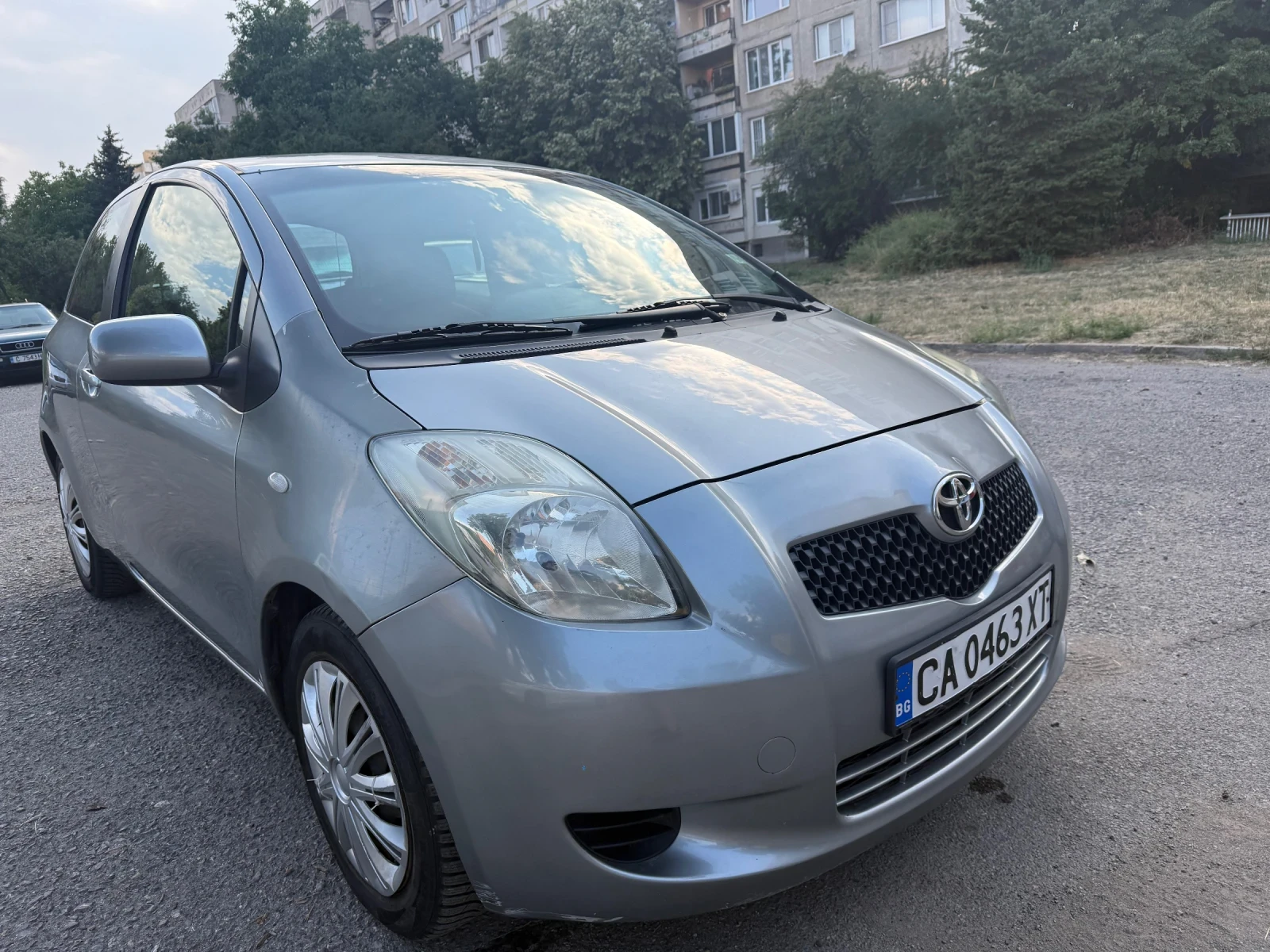 Toyota Yaris, снимка 2 - Автомобили и джипове - 55603652