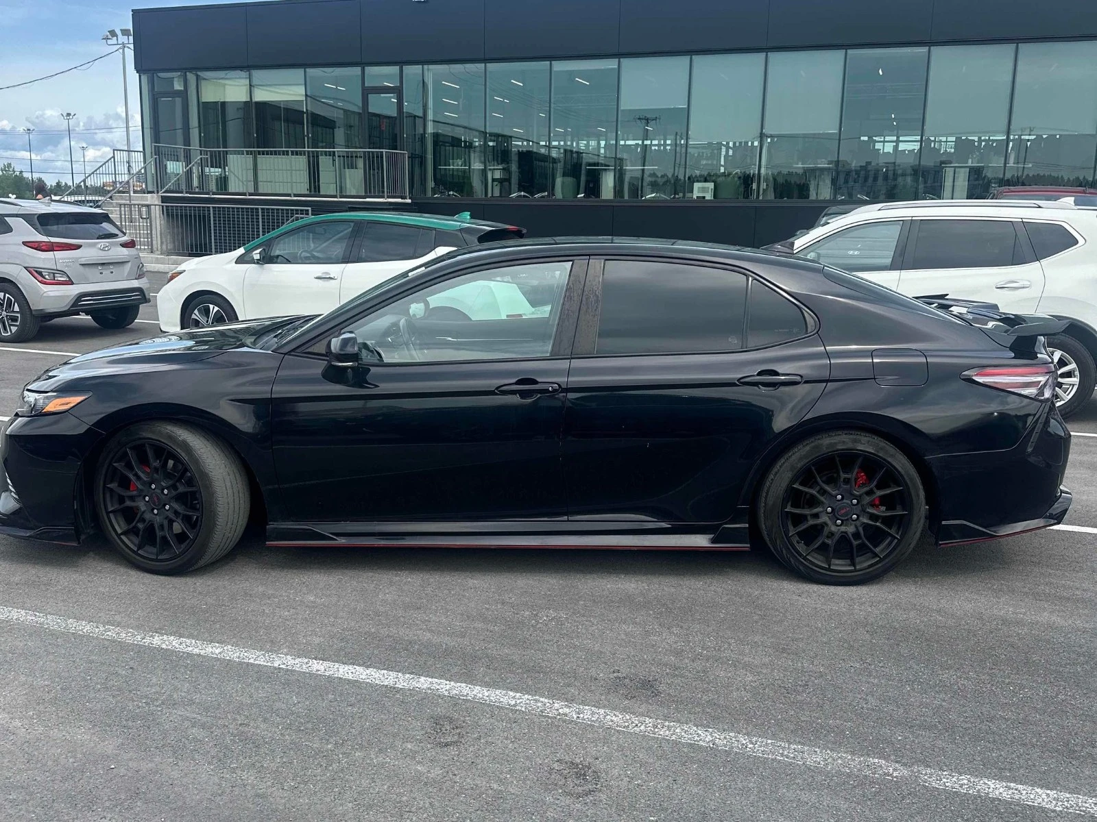 Toyota Camry XSE ЦЕНА ДО БЪЛГАРИЯ АВТОКРЕДИТ, снимка 3 - Автомобили и джипове - 55653016