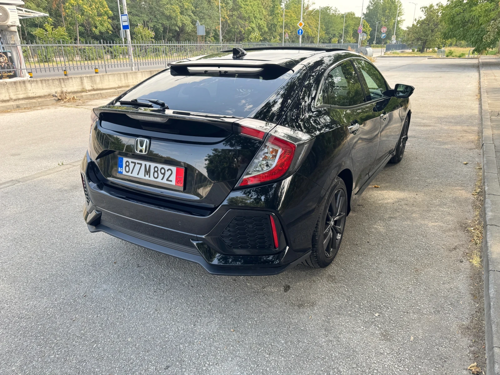 Honda Civic 1.5 турбо/80000км.Prestige , снимка 5 - Автомобили и джипове - 55874675