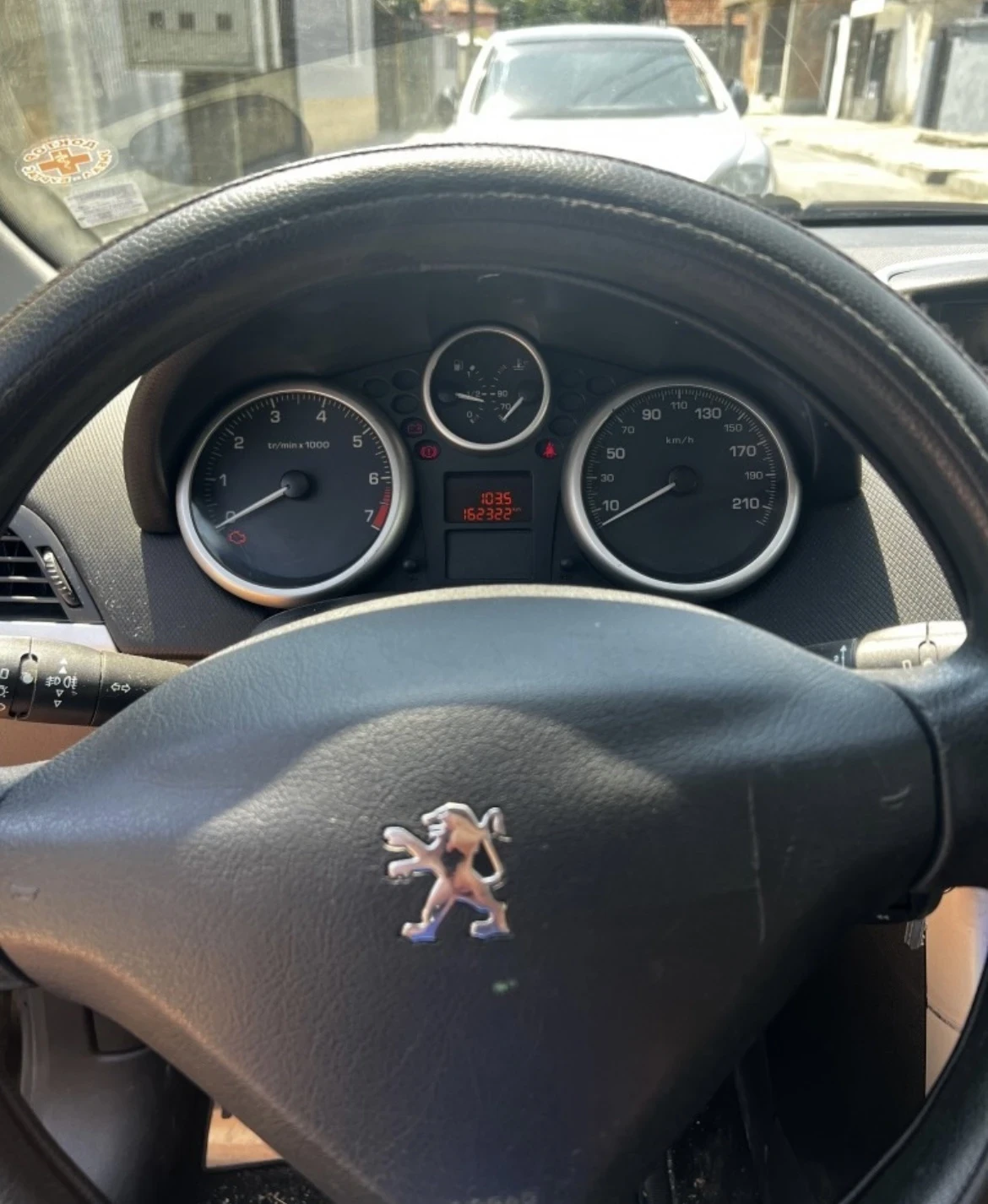 Peugeot 207, снимка 13 - Автомобили и джипове - 56006046