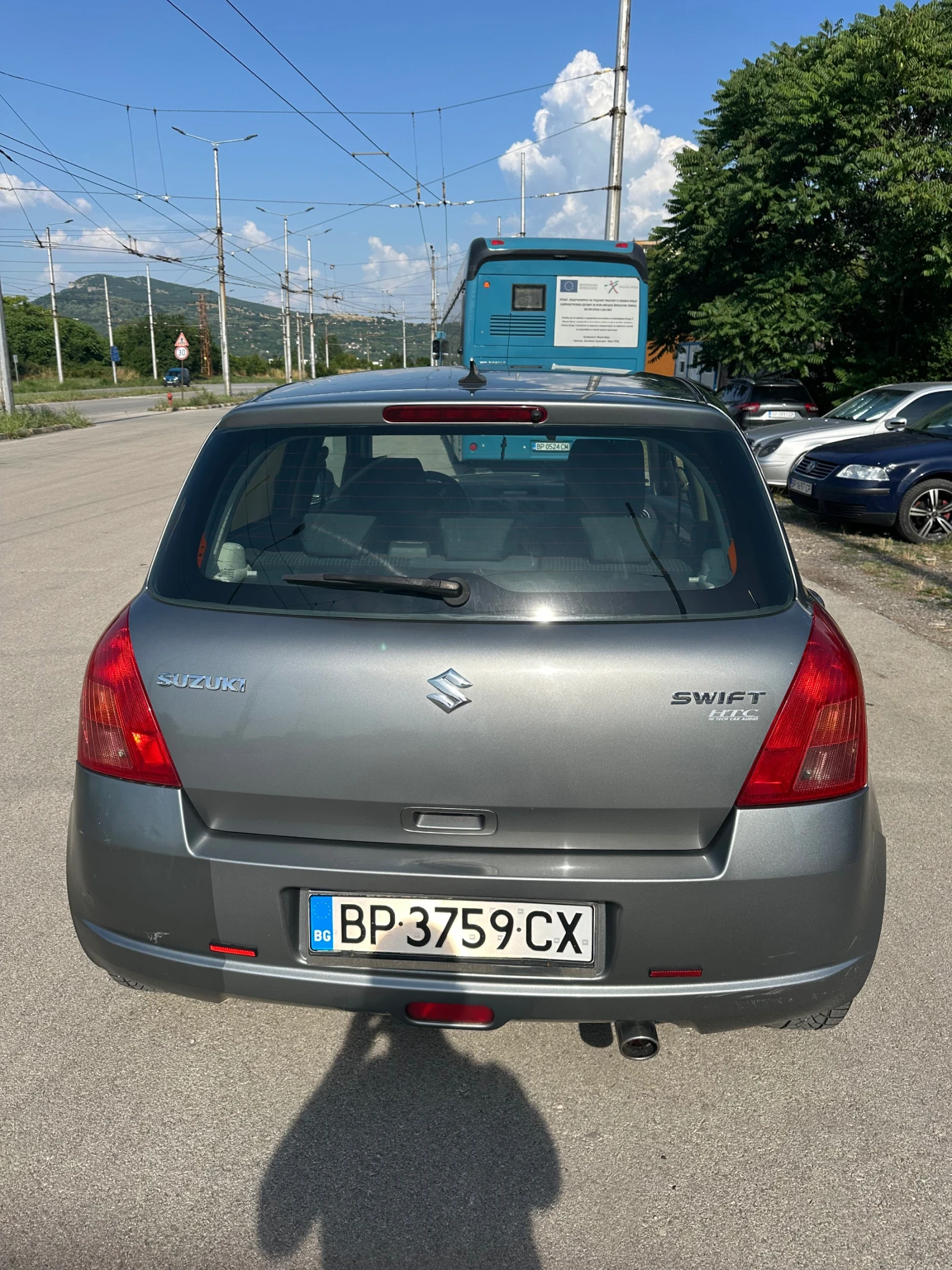Suzuki Swift 1.3, снимка 5 - Автомобили и джипове - 56130627