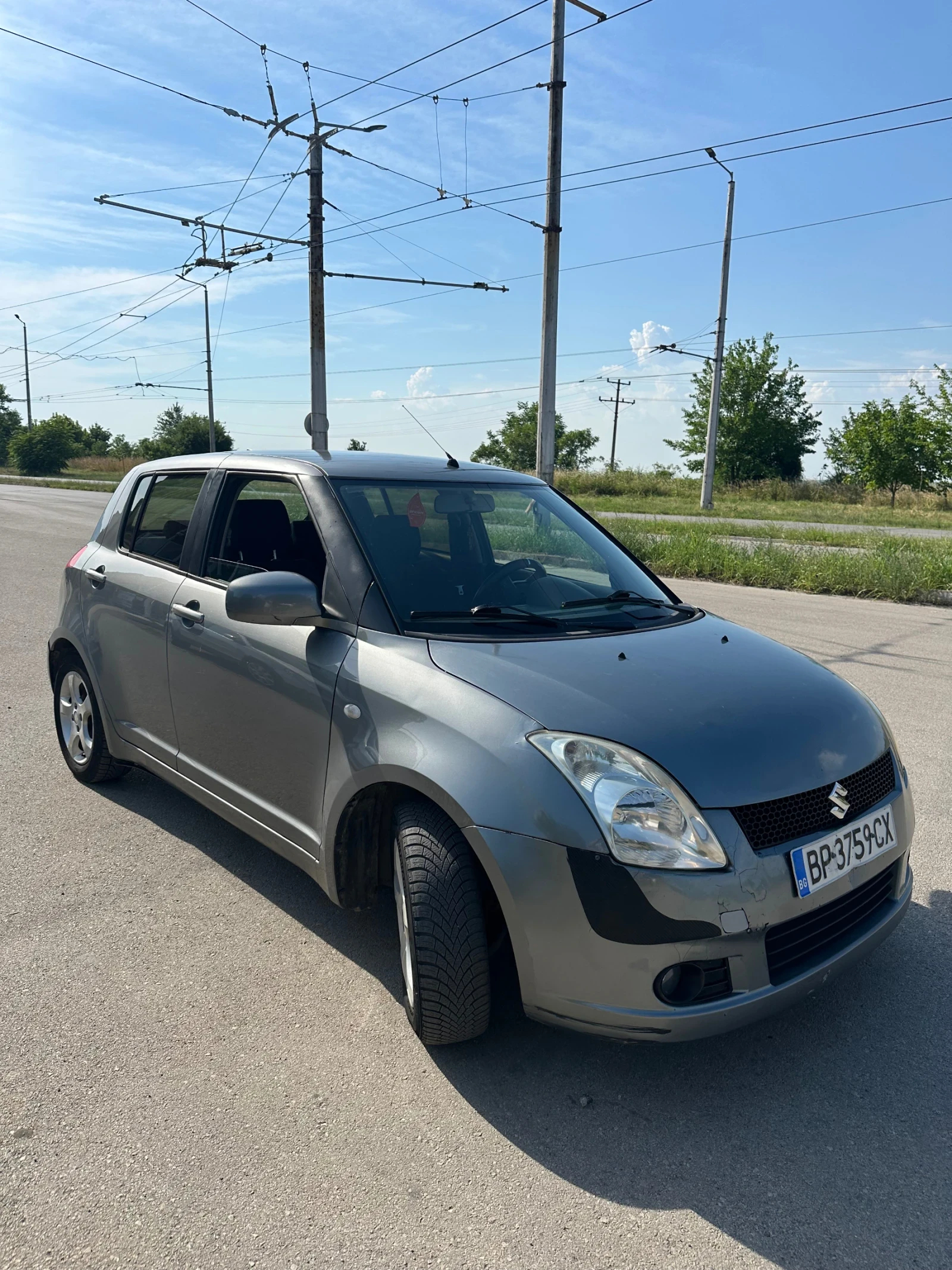 Suzuki Swift 1.3, снимка 3 - Автомобили и джипове - 56130627