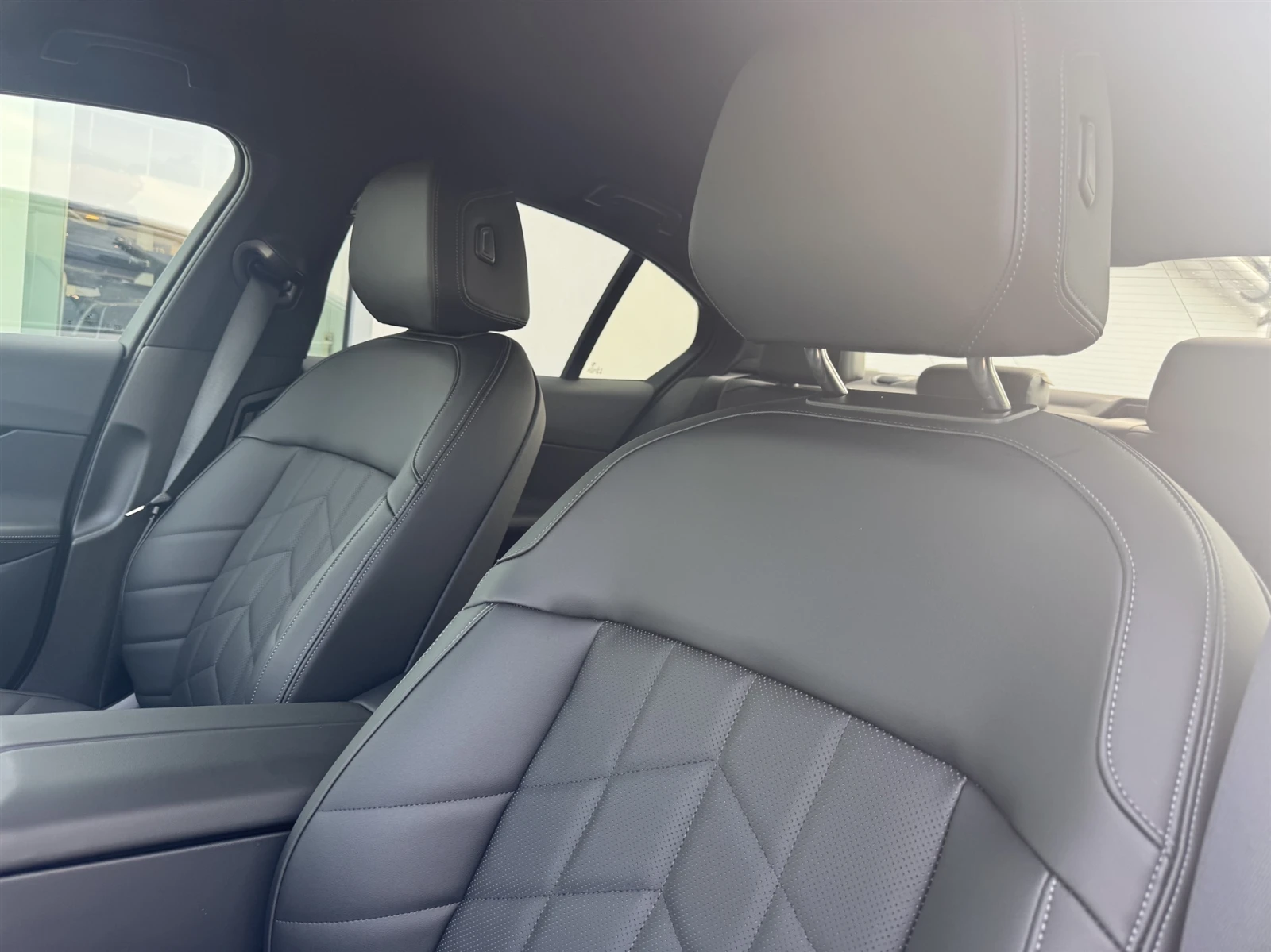 BMW 540 xDrive, снимка 15 - Автомобили и джипове - 56614613