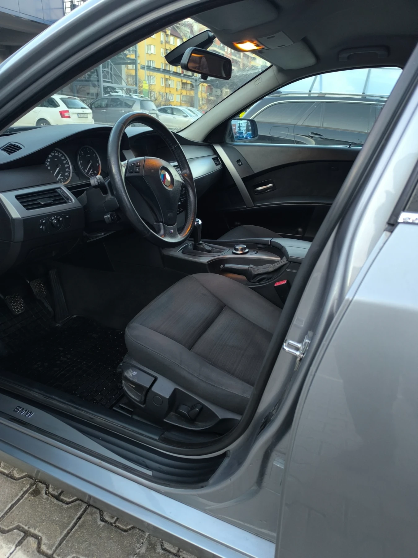 BMW 525 E61, снимка 8 - Автомобили и джипове - 56523167