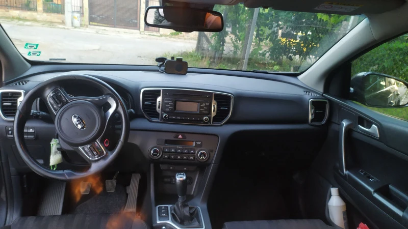 Kia Sportage, снимка 3 - Автомобили и джипове - 47488206